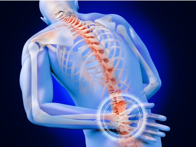 突然の「ズキッ」と腰に激痛が走ったことないですか？それ『ギックリ腰』です